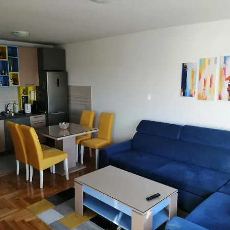 Hilandarska Lux Lägenhet Lukavica